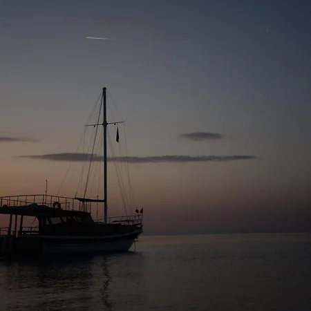 Gasthuis Hane-i Keyif Çıralı