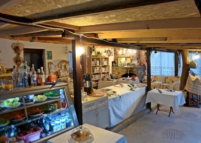 Hane-i Keyif Konukevi Çıralı